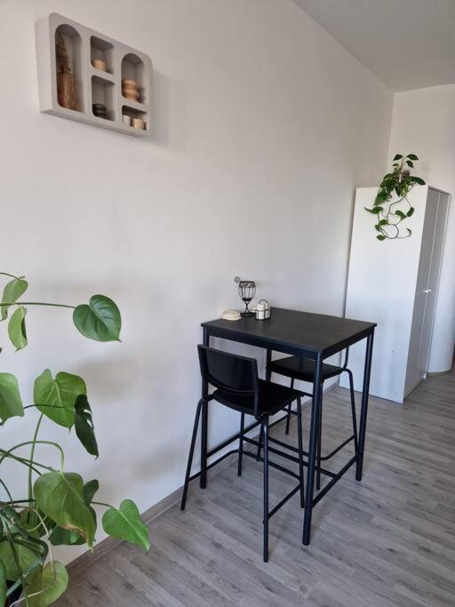 Apartman V Meste Братислава Экстерьер фото